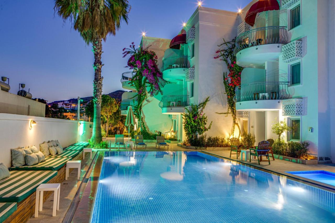 La Brezza Suite & Hotel 아크얄라 외부 사진