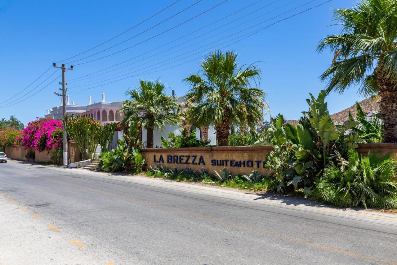 La Brezza Suite & Hotel 아크얄라 외부 사진